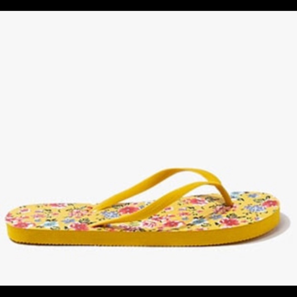 SUMMER FLIP FLOPS